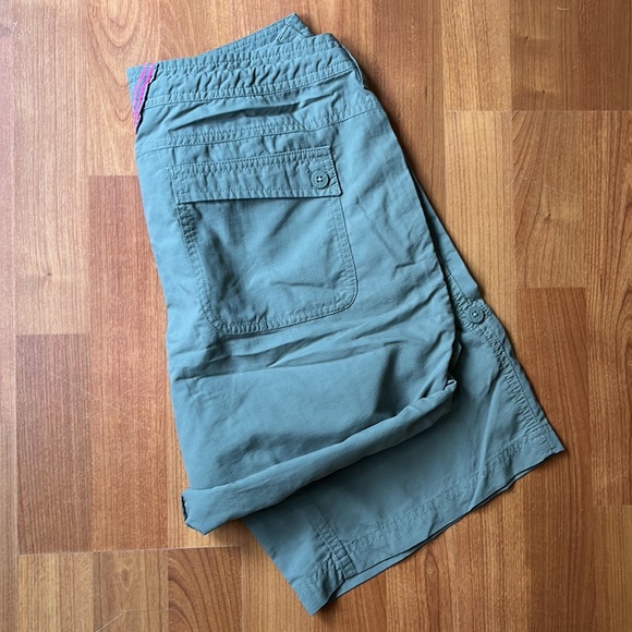 THE NORTH FACE adjustable shorts women’s size 4 - Picture 6 of 6